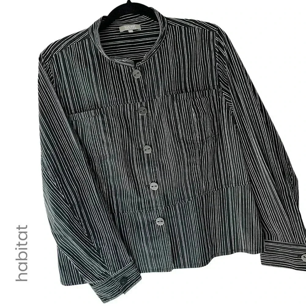 HABITAT NWOT POWER STRETCH NAVY BLUE & WHITE STRIPE JACKET POCKETS | LARGE